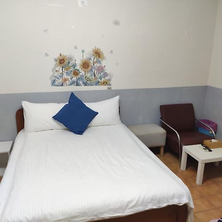 Papa Bear'S Guesthouse Taichung Habitación foto