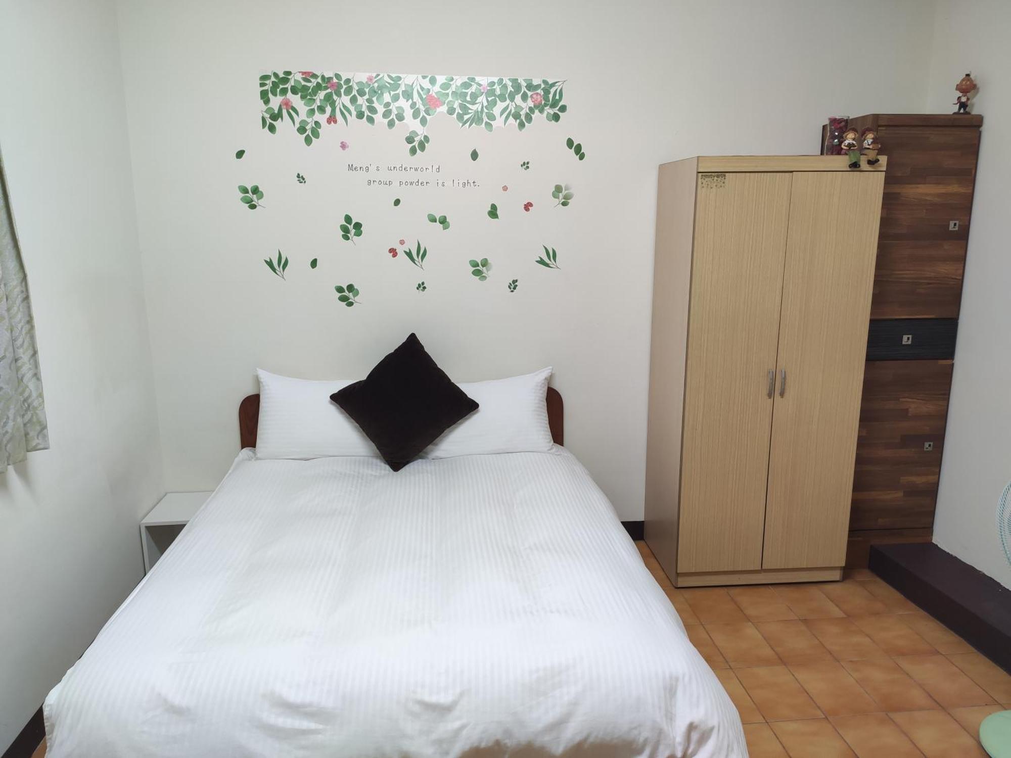 Papa Bear'S Guesthouse Taichung Habitación foto