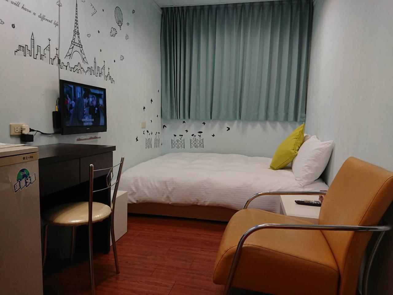 Papa Bear'S Guesthouse Taichung Exterior foto